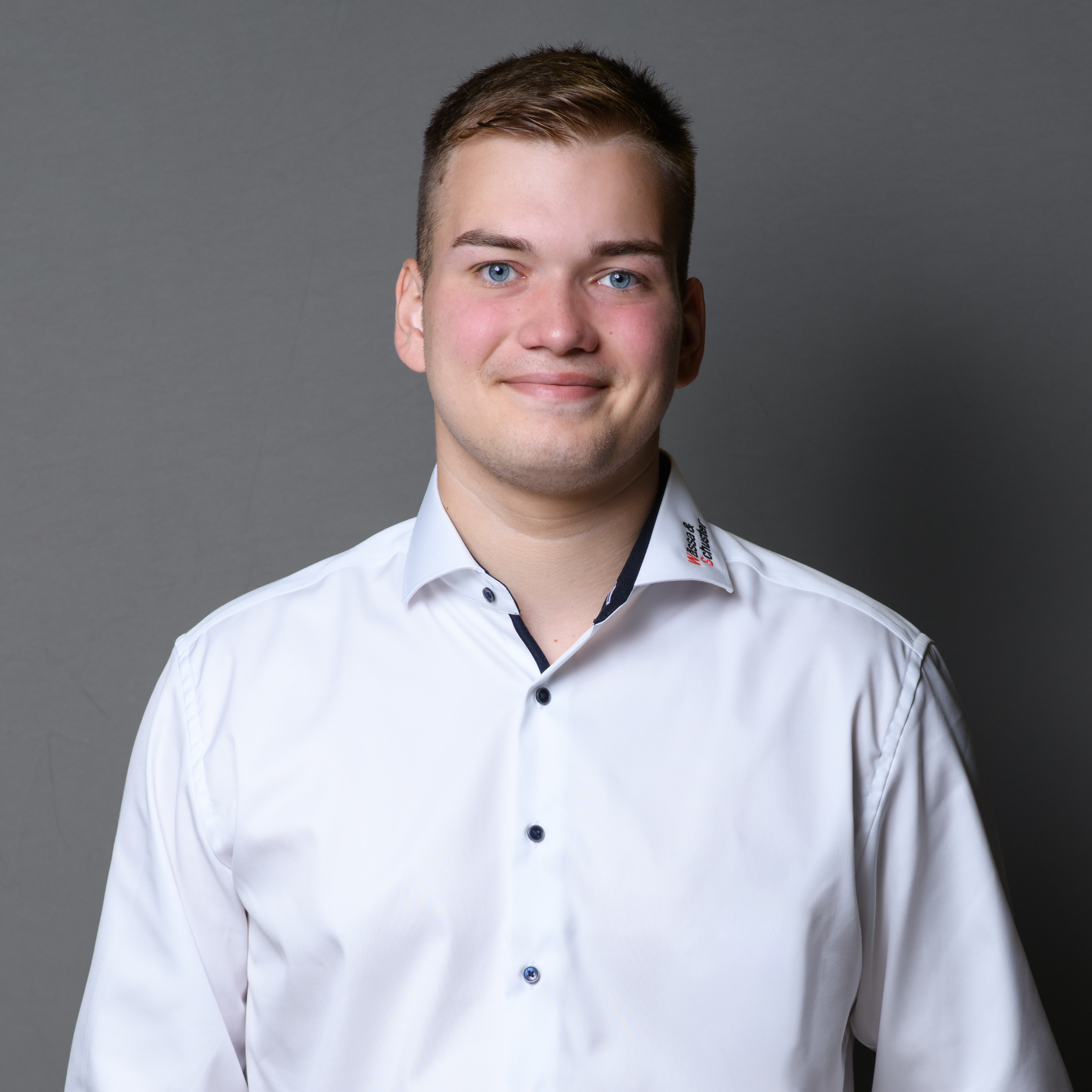 Braunshausen Noah Hemd.jpg